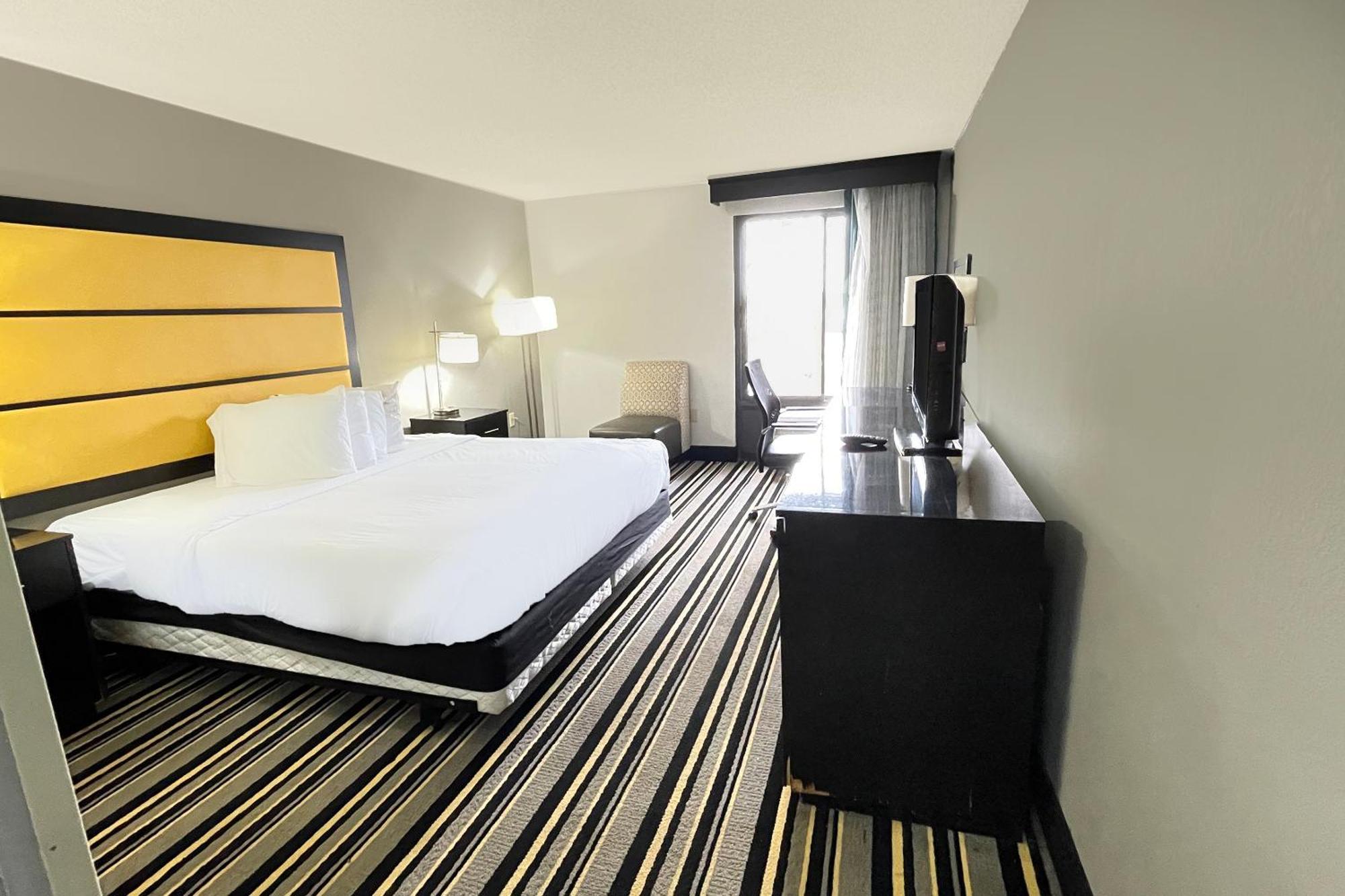 Oyo Townhouse Jackson - Ridgeland Hotel Eksteriør billede